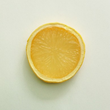 brooch lemon yellow