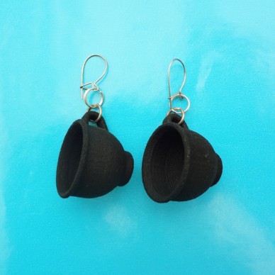 earring cup black