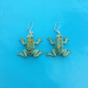 frog blue