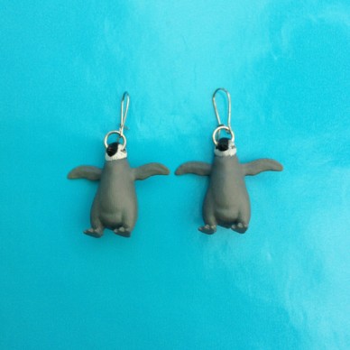 penguin grey