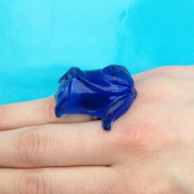 ring resin blue