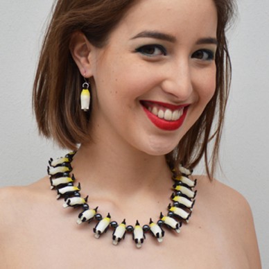 so necklace penguin 72