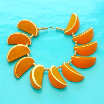 40 necklace orange 72
