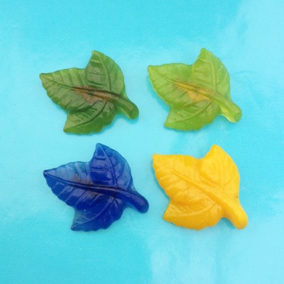 brooch resin leaves 4x 72