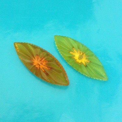 brooch resin shine 72