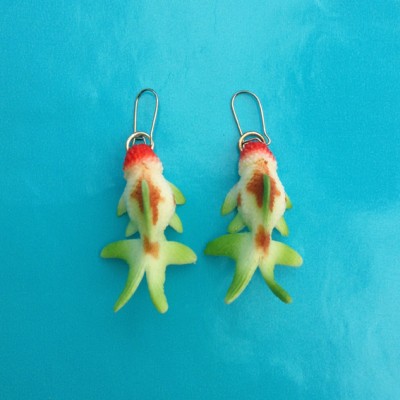 earring fish greenred 72