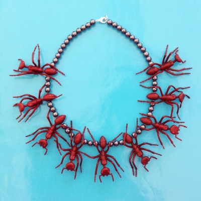 necklace ant red 72