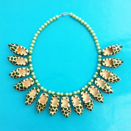 necklace clog green OK 72