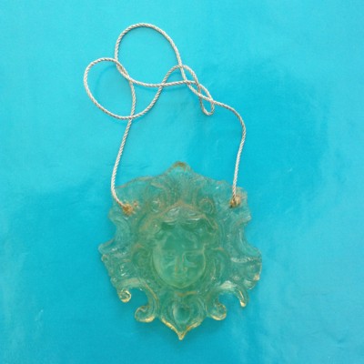 necklace face resin transparent 72