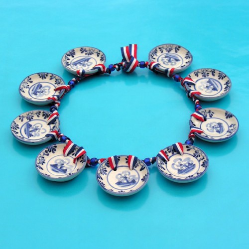necklace made in holland plates 72
