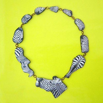 necklace zebra wood 72