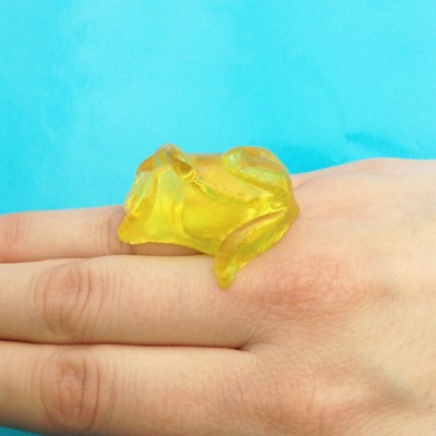 ring resin yellow 72