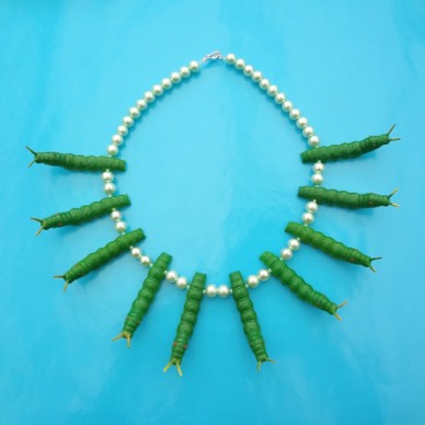 necklace caterpillar green 72
