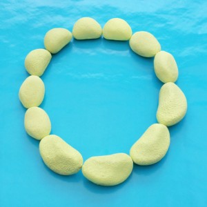 necklace stone lightgreen 72