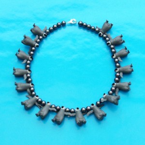 necklace penguin grey 72