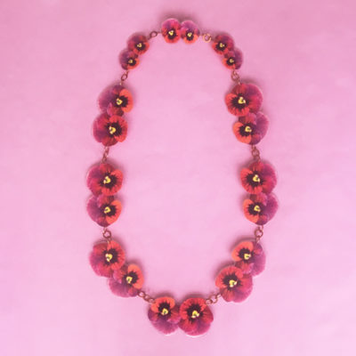 necklace lam violets red 72