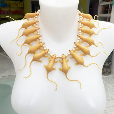 necklace rat brown 72