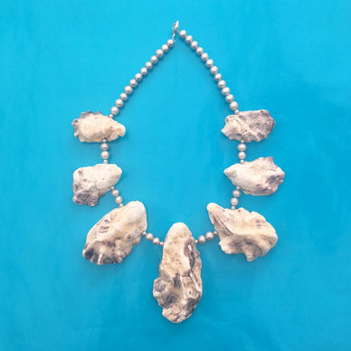 necklace oyster grey middle 72