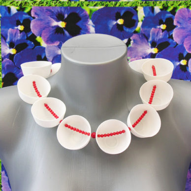 3D necklace bowl violets OK 72